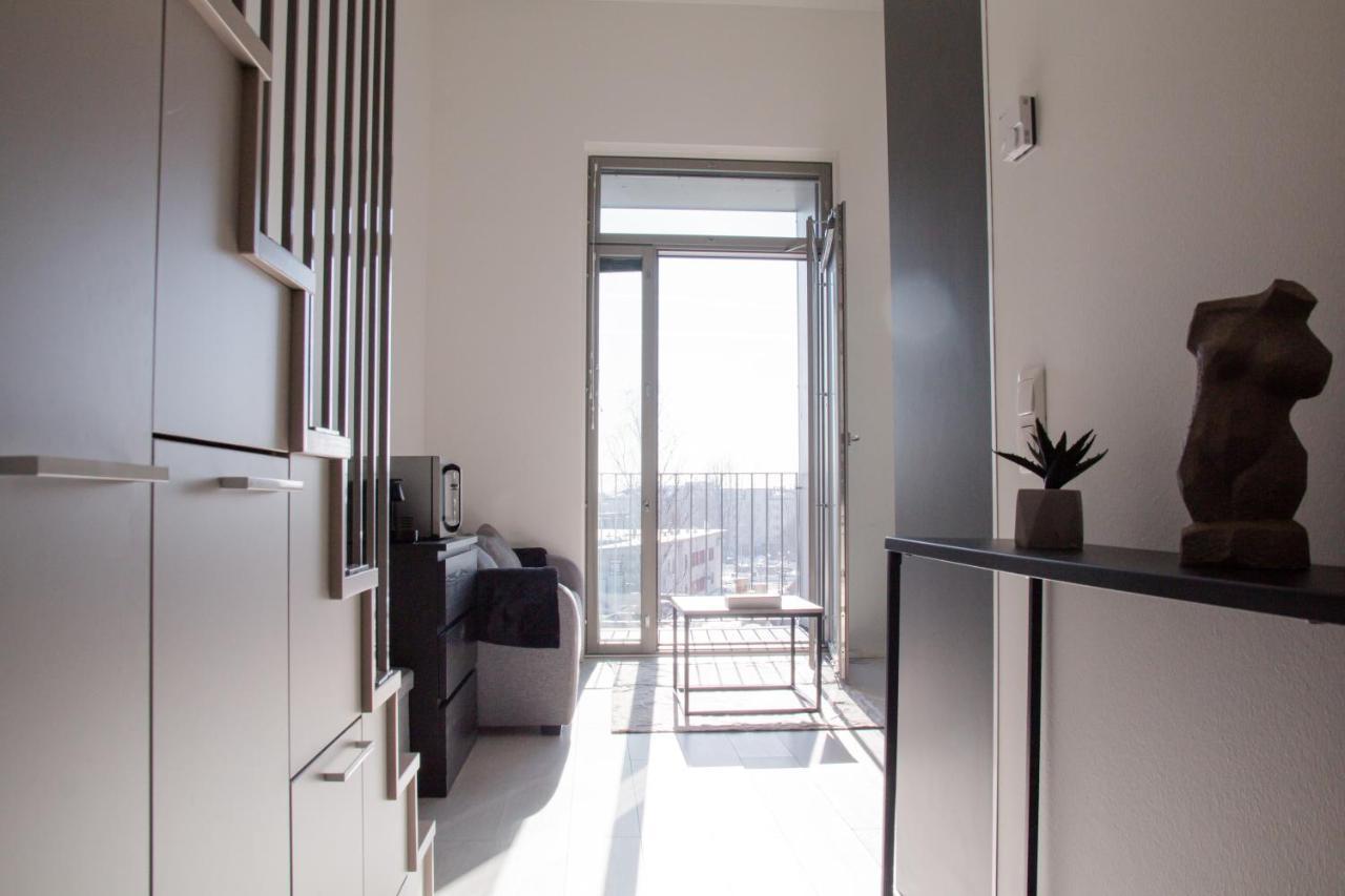 Appartement Elegant Penthouse Loft - Near The Airport à Vantaa Extérieur photo