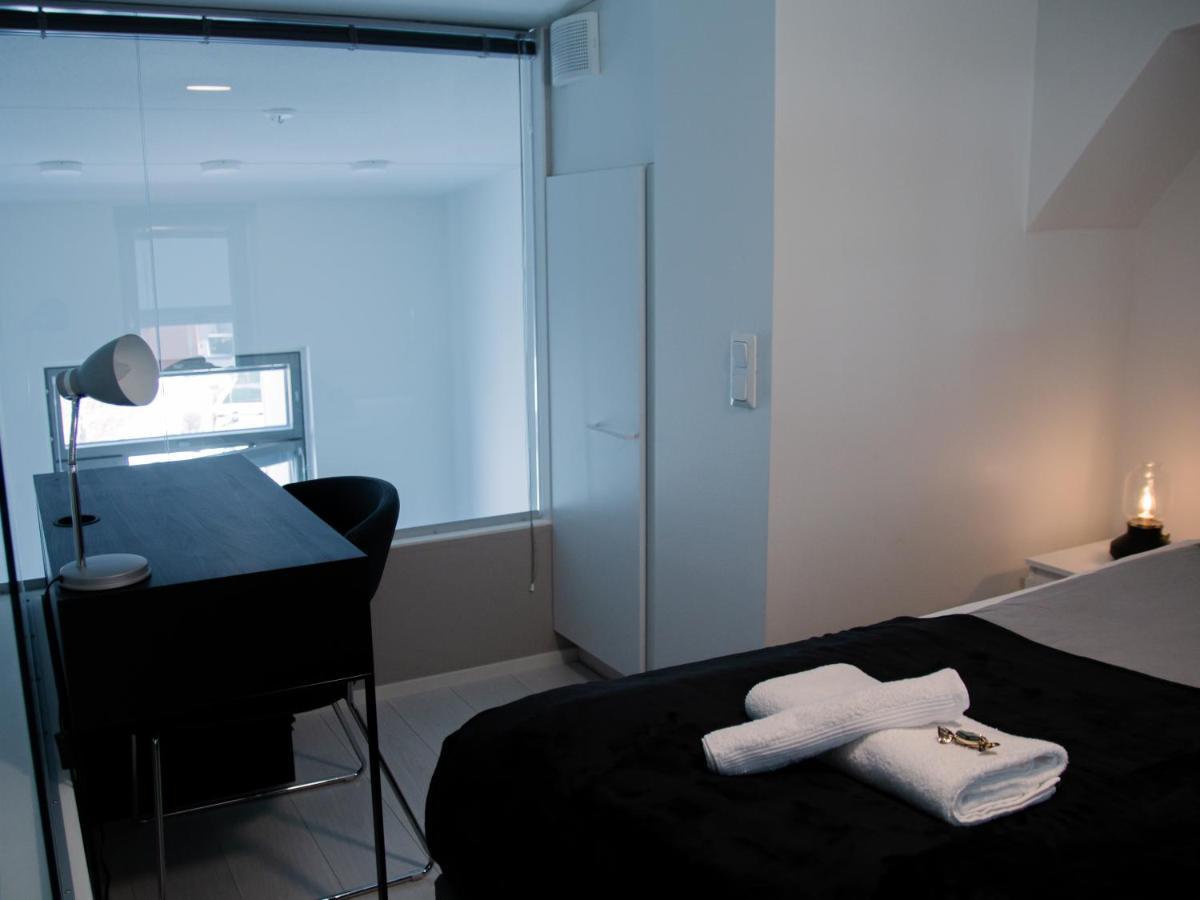 Appartement Elegant Penthouse Loft - Near The Airport à Vantaa Extérieur photo